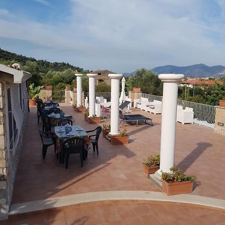 Villa Capri Фонді Екстер'єр фото