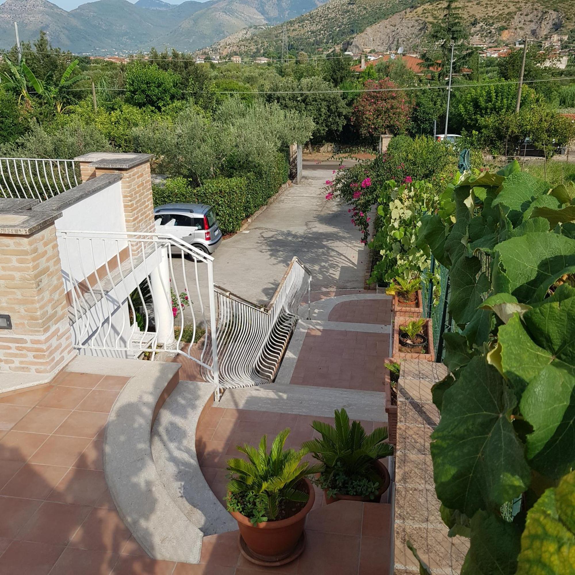 Villa Capri Фонді Екстер'єр фото